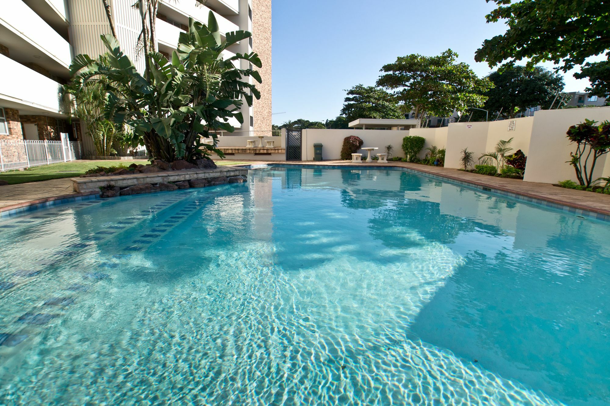 34 Sea Lodge - By Stay In Umhlanga Дурбан Экстерьер фото