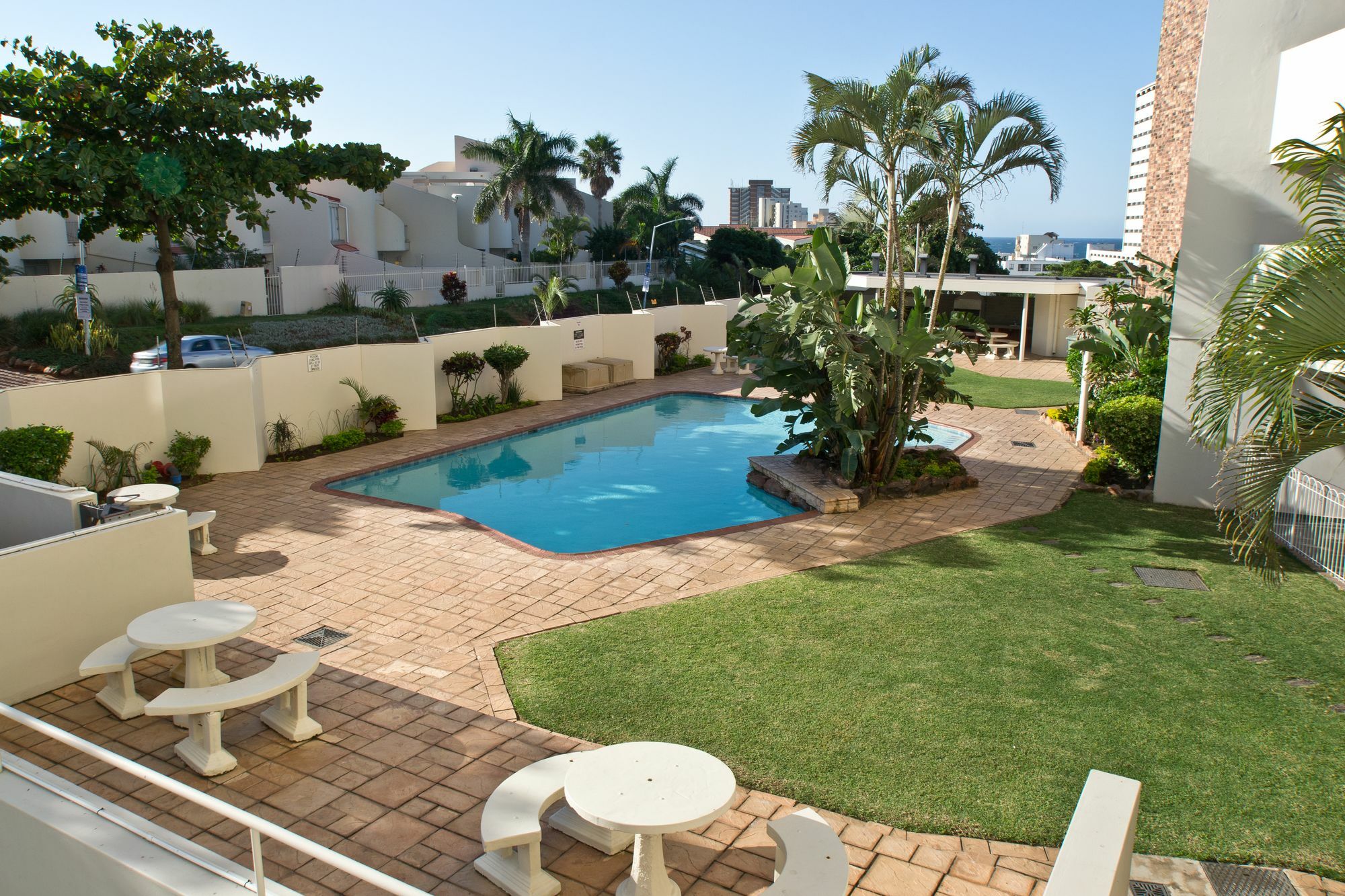 34 Sea Lodge - By Stay In Umhlanga Дурбан Экстерьер фото